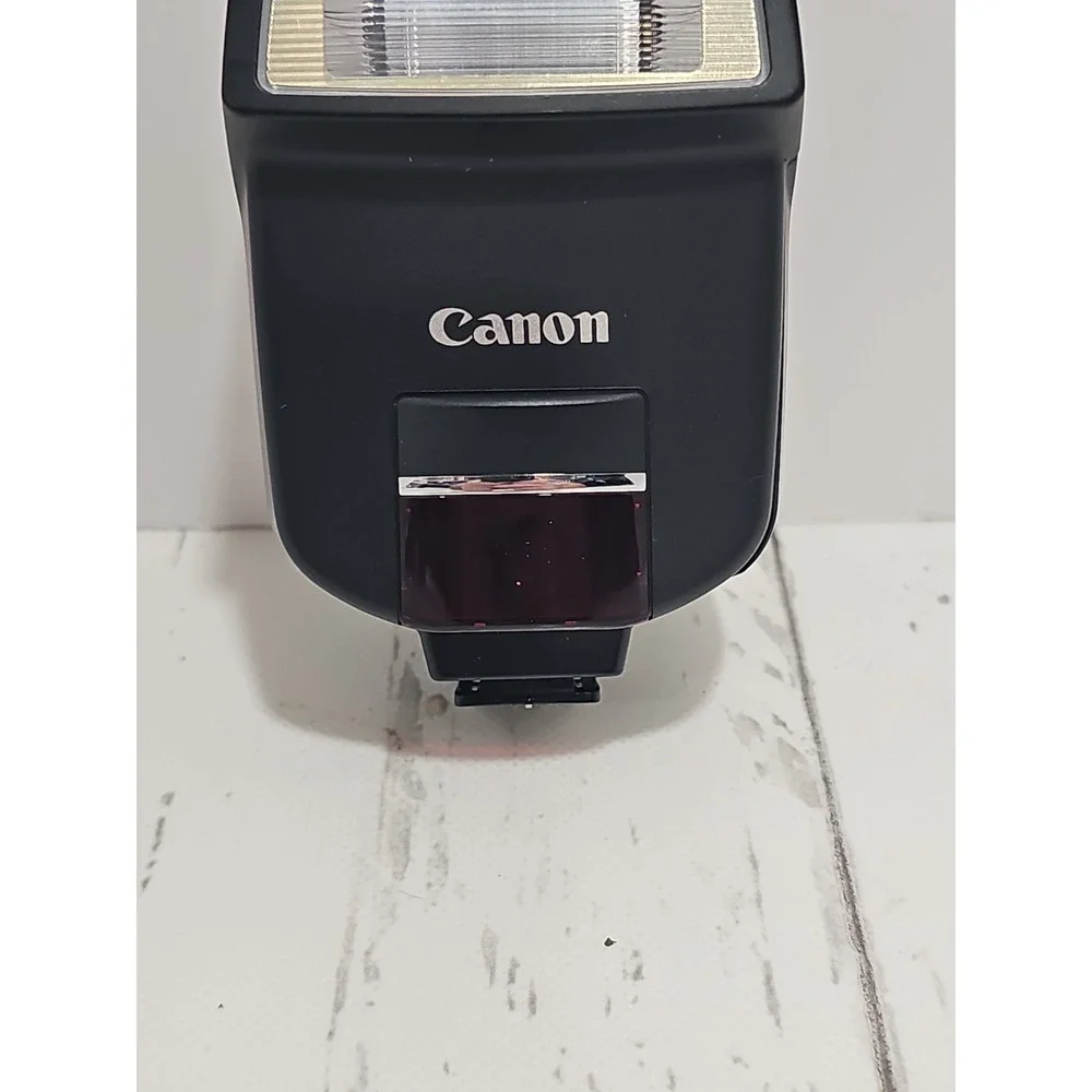 Canon Speedlite 220EX Shoe Mount Flash